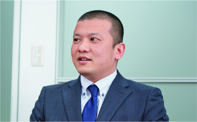 東京本社/鑑定本部 鑑定4部 内山 拓応