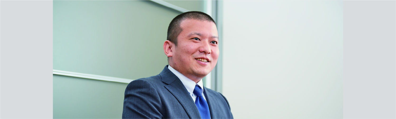 東京本社/鑑定本部 鑑定4部 内山 拓応