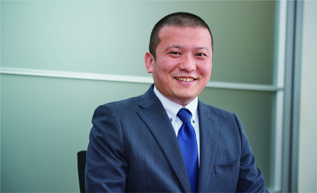 東京本社/鑑定本部 鑑定4部 内山 拓応